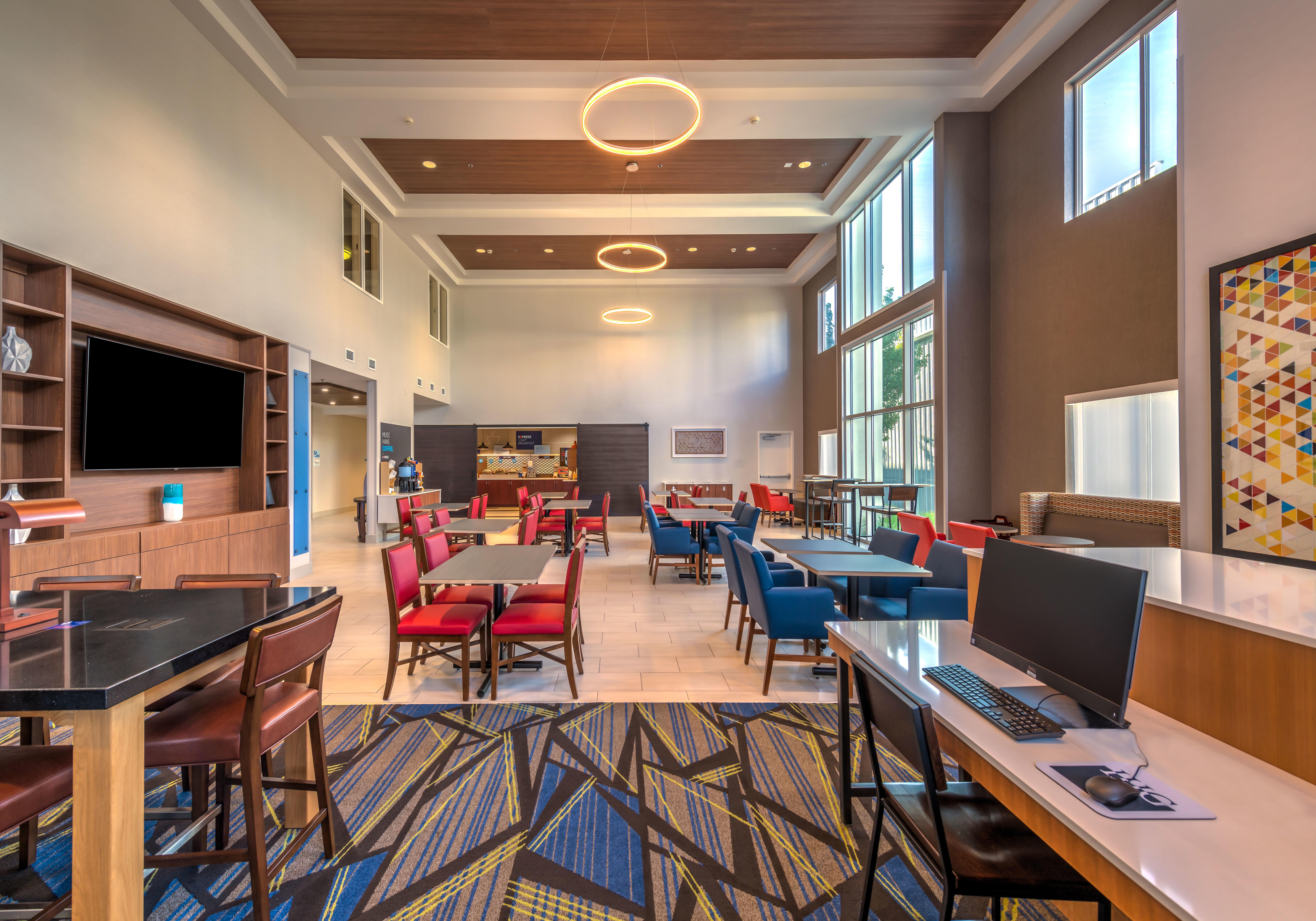 Holiday Inn Express Reno Airport By Ihg Exterior foto